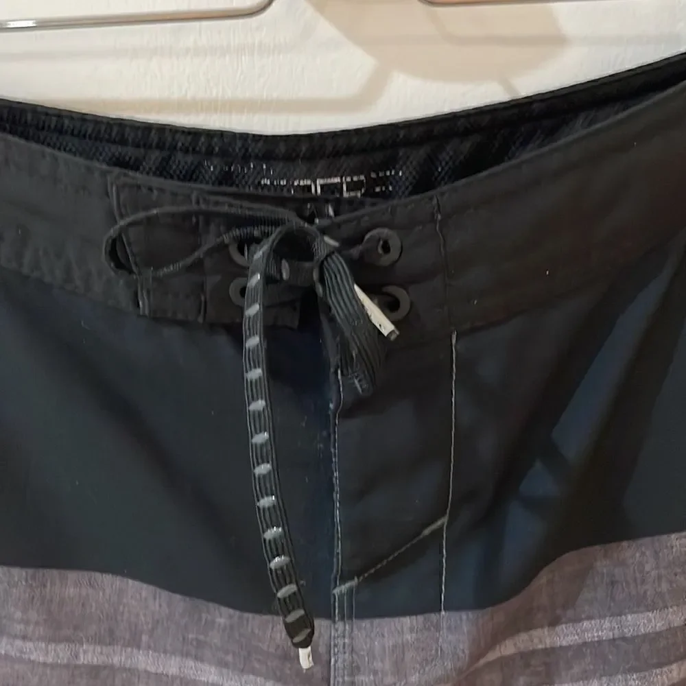 O' NEILL hyperfreak swim boardshorts lace up stretch gray black stripe